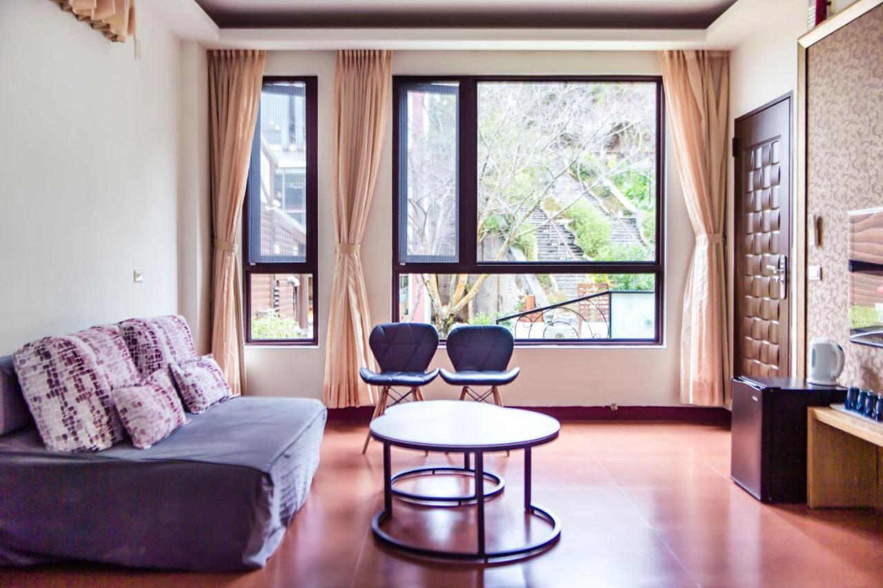 Moonlake B&B Yuchi Buitenkant foto
