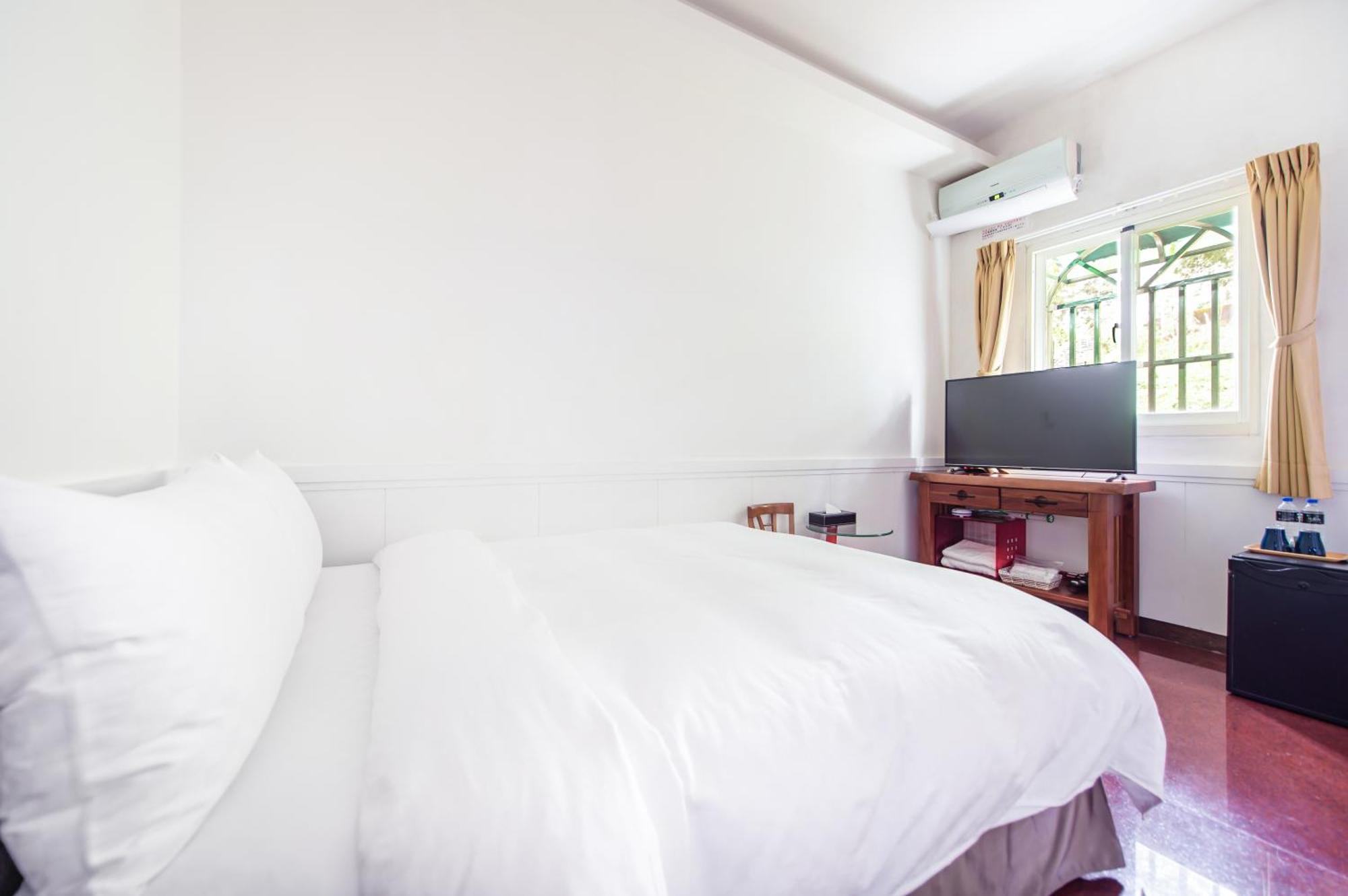 Moonlake B&B Yuchi Kamer foto